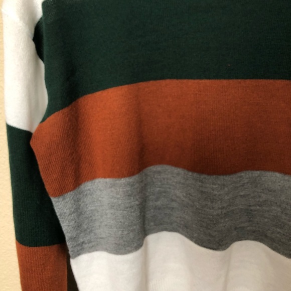 Sweatshirt 🧡 - Picture 2 of 3